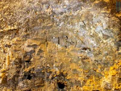 ...e la data del 1739, segno della continua frequentazione dei sotterranei nel corso dei secoli